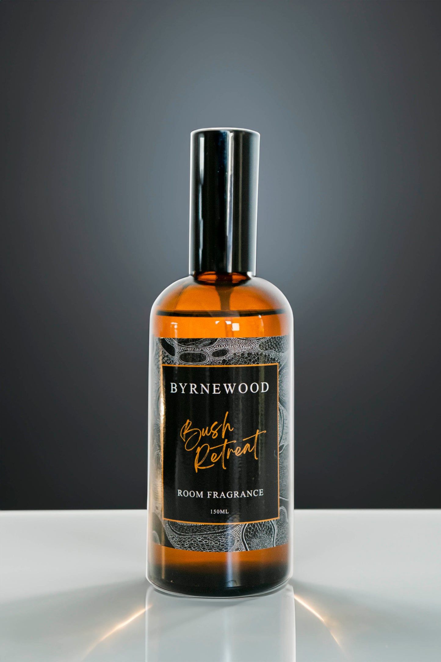 Byrnewood Bush Retreat large high-quality room spray in an elegant glass bottle with fine mist atomiser – infused with Australian-inspired scents and handcrafted on the Gold Coast for a luxurious home fragrance experience.