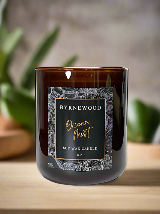 Byrnewood Ocean Mist handcrafted scented soy wax candle with a wood wick, poured into a large 285g luxury glass vessel – made on the Gold Coast, Australia for an eco-friendly, clean-burning, and beautifully fragranced experience.