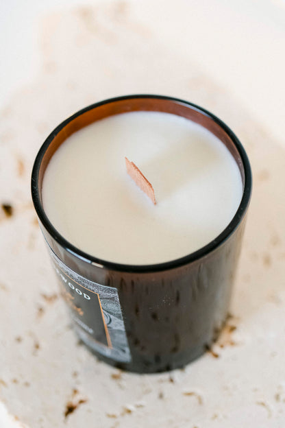 Byrnewood Summer Breeze handcrafted scented soy wax candle with a wood wick, poured into a large 285g luxury glass vessel – made on the Gold Coast, Australia for an eco-friendly, clean-burning, and beautifully fragranced experience.